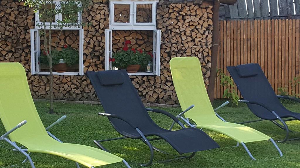 Fruktarium Vendeghaz Hotel Trizs Bagian luar foto